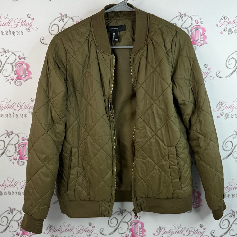 Forever 21 jacket coat zip up diamond green cargo Khaki Quilted Bomber Jacket